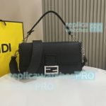 Replica Fendi Baguette Black Crossbody Bag Medium Size